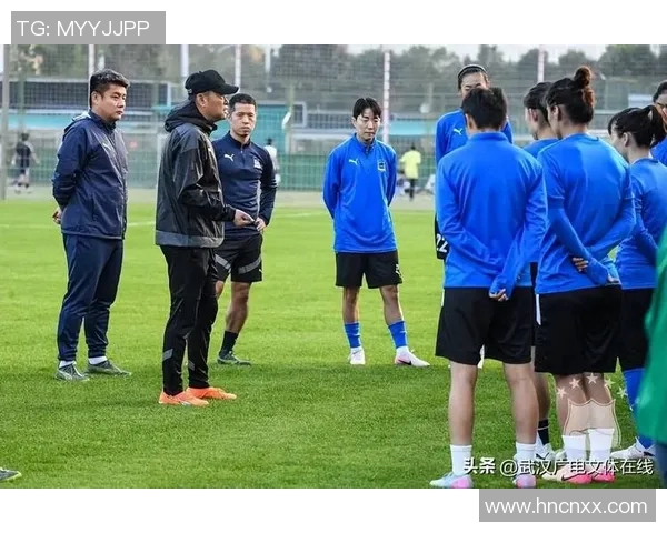 武汉足球队耐力变革引发热议球迷期待新赛季的精彩表现与突破